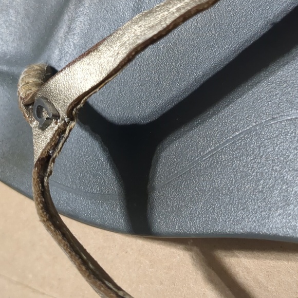 OluKai Ho'opio Leather Women's Beach Sandals brown Leather Flip-Flop Sz 8 - Picture 10 of 10